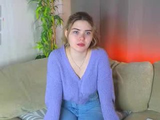 hornycharisma 0 y. o. young anal