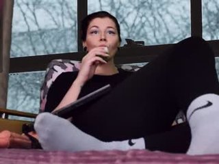 blake_luna 30 y. o. cam girl will surprise you with her huge gaping asshole