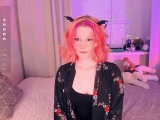alicentity 19 y. o. teen cam babe wants to be fucked online as hard as possible