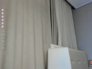 kitayamachu 18 y. o. petite masturbate