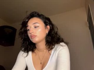 pricillalivsey 18 y. o.