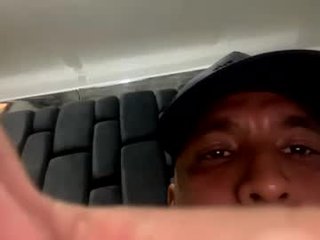 kennerboy_ 20 y. o. ohmibod in her tight ass online