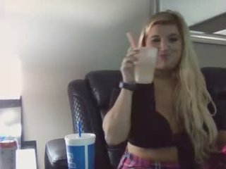 hotnewcouple85 37 y. o. 