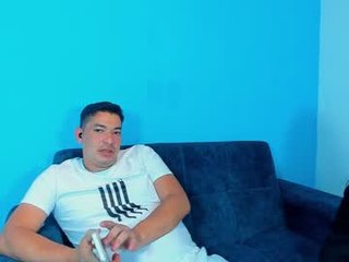 play_sex2023 0 y. o. cam babe presenrs abounding squirting after hard fuck online