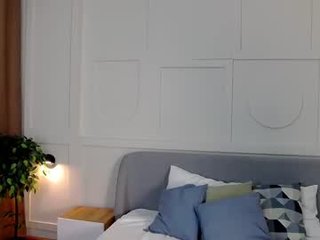 _f_r_a_u_ 0 y. o. cam babe likes squirting after getting pleasure from masturbation