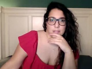 nicoleland89 0 y. o. cum splattered webcam milf does a good job in the chatroom