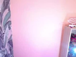 indian_harmony_ 0 y. o. latina cam girl wants spanked hard on camera