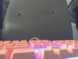 browngirl69 21 y. o. ebony cam girl smokes pole on camera for her boyfriend