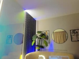 missobsidian 25 y. o. 