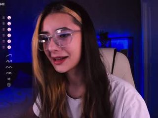 darlabelle 18 y. o. young big tits