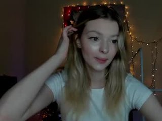 vopooo 0 y. o. young cum show