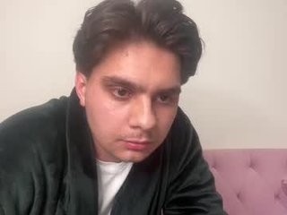 pinkkblossomm 21 y. o.