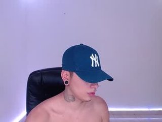 saenz_hotx 99 y. o. young latina