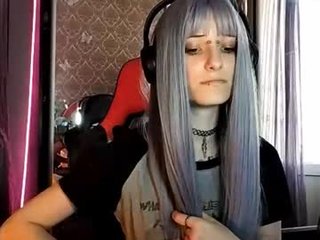 ayannapoellinetz 18 y. o. 