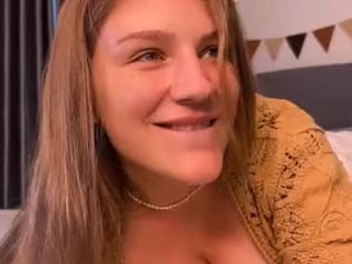 velvetsirenn 0 y. o. 
