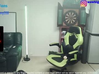bigjohnny550 23 y. o. cute cam girl gets good fuck of cute babe pussy online