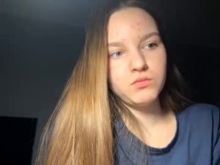 laylabarbano 18 y. o. 