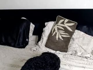 sophie_wins 0 y. o. live cum show with ohmibod in the pink pussy