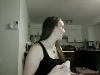 juicysavanah 18 y. o.