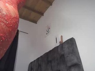 kyany_1 24 y. o. cam babe wants her pussy fucked hard on camera