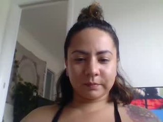 chakramami 30 y. o. cam babe presents yoga live sex act on camera