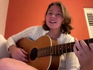 amaraelise 20 y. o. 