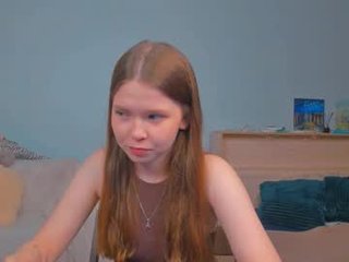 tinysrose 18 y. o. 