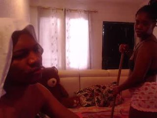 petarda333 28 y. o. nude cam babe her ass drilled