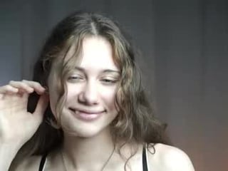 cyndyvalerio 18 y. o. 