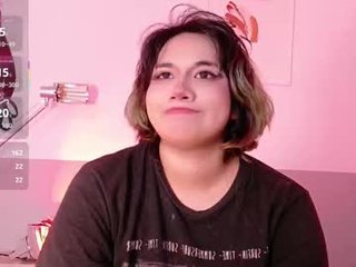 angelarumiee 25 y. o. fat cam babe likes squirt fetish action during her live sex XXX shows