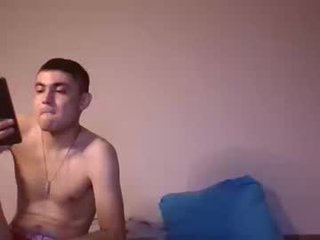 honeygrynd 20 y. o. webcam couple fucks with an enormous live sex toy