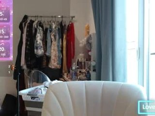 chelseablondeuk 27 y. o.