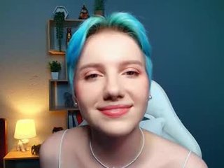 nakishacroshaw 18 y. o. 
