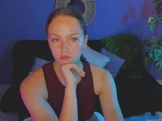 celinecharm_ 18 y. o. 