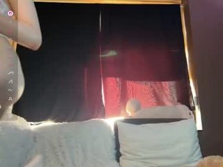 baby_raff 18 y. o. cute cam babe teasing her wet cunt live on cam