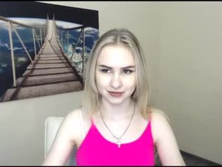 erikagavin 21 y. o. 