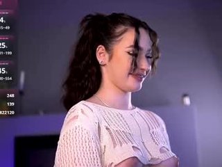 vixenamour 0 y. o. 