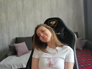 kikileen 20 y. o. 