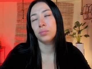 lily_evans_ 20 y. o. young nudist