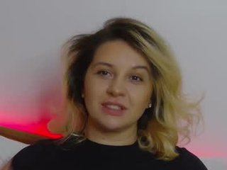 sublimecarla 32 y. o. curvy big tits