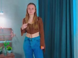 charlottejennings 18 y. o. 