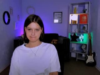 miss__ella 0 y. o. 