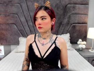 coletterouxx 19 y. o. petite nudist